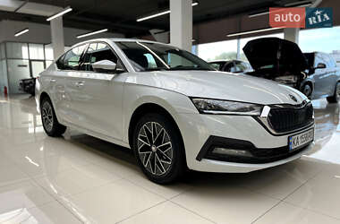 Лифтбек Skoda Octavia 2020 в Хмельницком