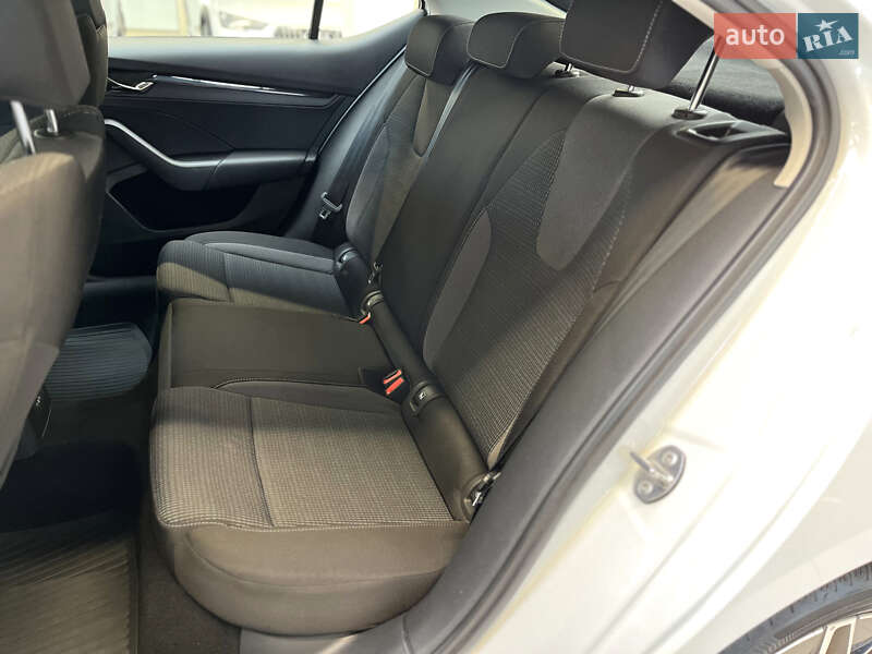 Лифтбек Skoda Octavia 2020 в Хмельницком фото 19 Лифтбек Skoda Octavia 2020 в Хмельницком