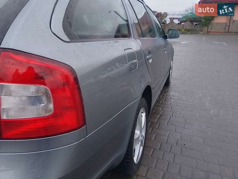Универсал Skoda Octavia 2013 в Ровно