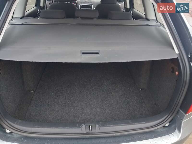 Универсал Skoda Octavia 2013 в Ровно