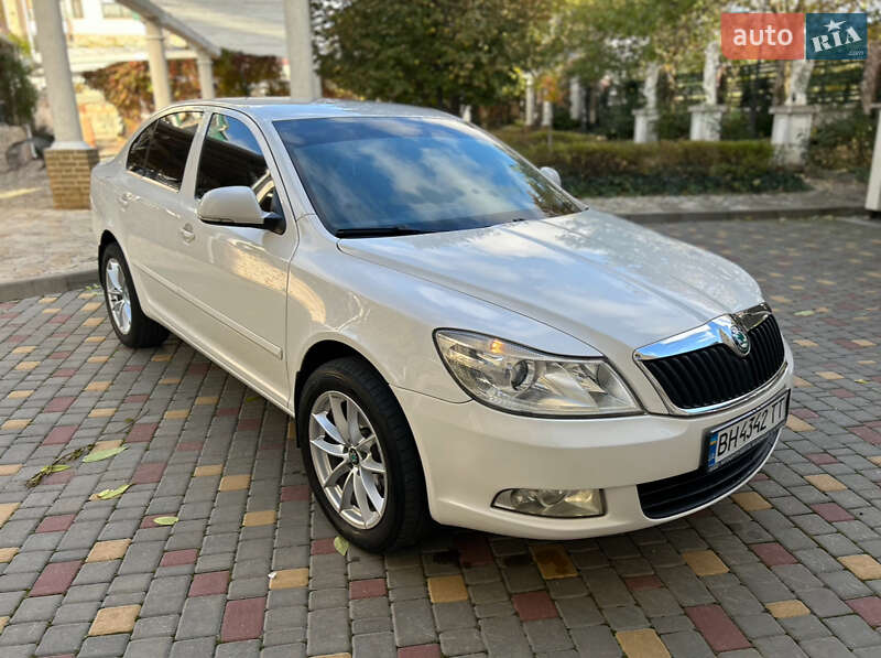 Лифтбек Skoda Octavia 2012 в Одессе фото 37 Лифтбек Skoda Octavia 2012 в Одессе
