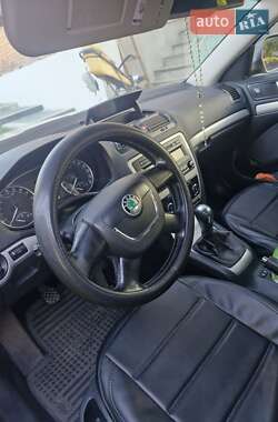 Универсал Skoda Octavia 2010 в 