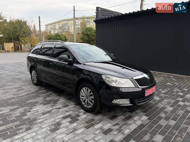 Универсал Skoda Octavia 2012 в Полтаве