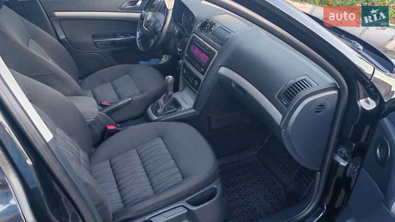 Универсал Skoda Octavia 2009 в Сокале