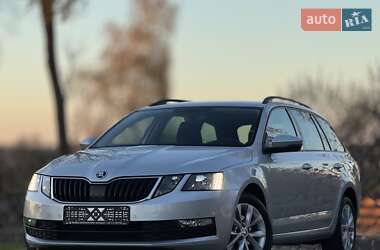 Универсал Skoda Octavia 2019 в 