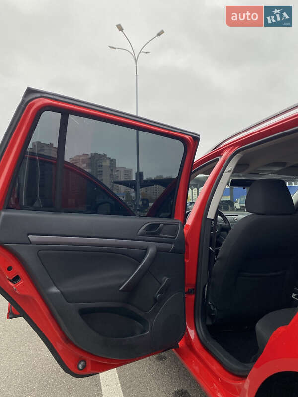 Универсал Skoda Octavia 2010 в Киеве