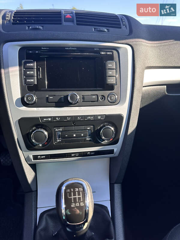 Универсал Skoda Octavia 2011 в Староконстантинове фото 22 Универсал Skoda Octavia 2011 в Староконстантинове
