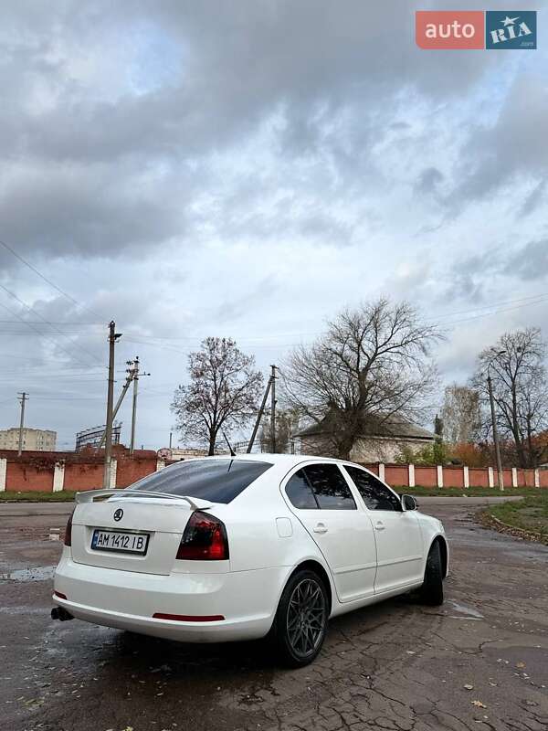 Ліфтбек Skoda Octavia 2011 в Коростені