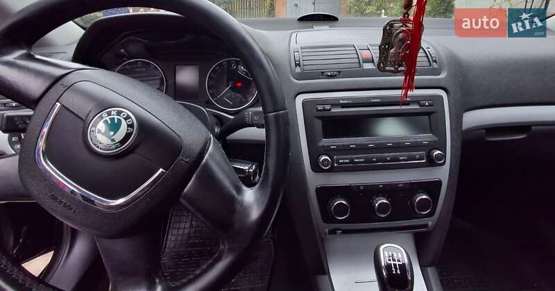 Лифтбек Skoda Octavia 2012 в Полтаве