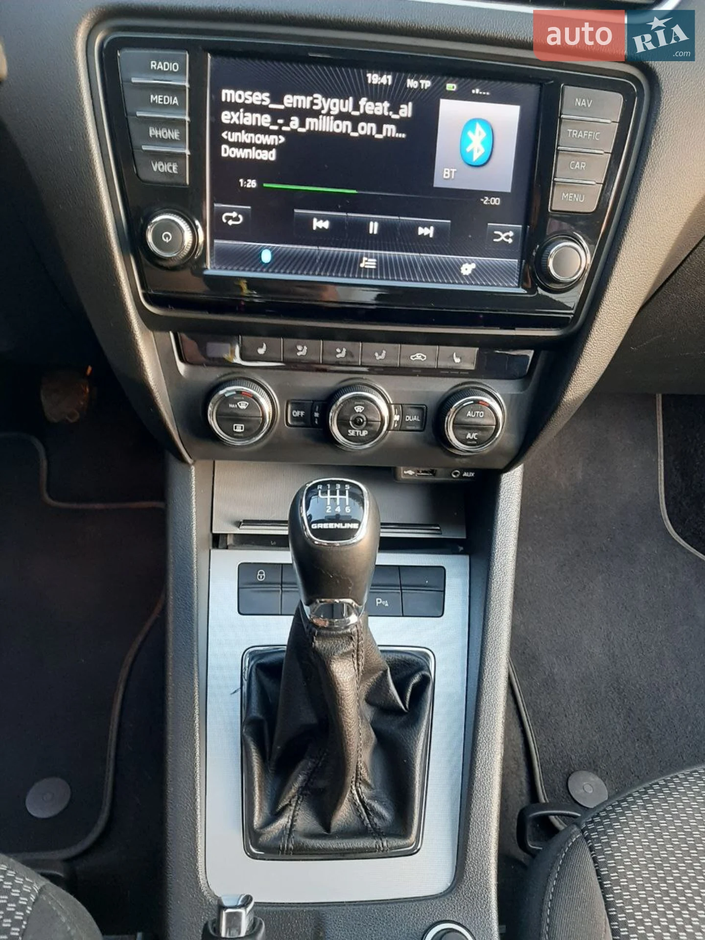 2015 Skoda Octavia - мініатюра 11