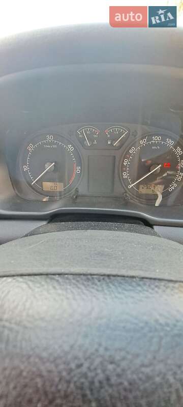 Лифтбек Skoda Octavia 2008 в Днепре