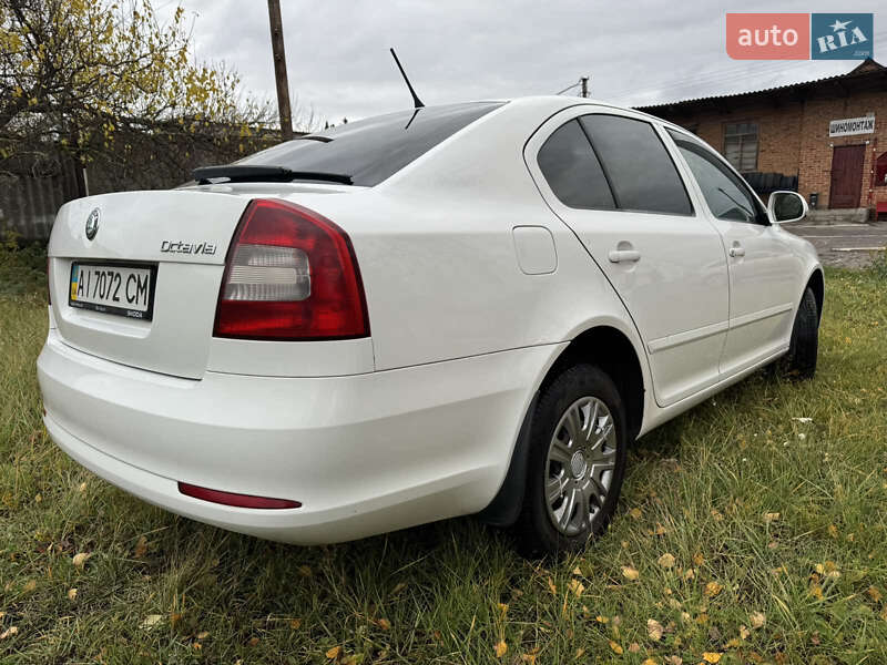 Лифтбек Skoda Octavia 2011 в Краснокутске