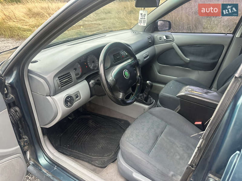 Лифтбек Skoda Octavia 1998 в Киеве