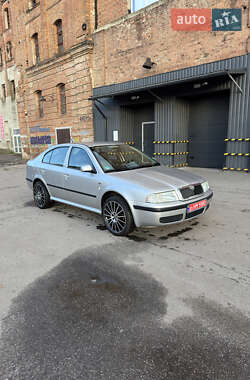 Лифтбек Skoda Octavia 2001 в Ахтырке