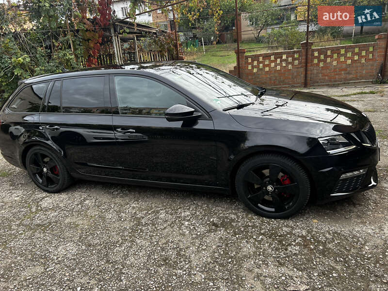 Универсал Skoda Octavia 2017 в Покрове