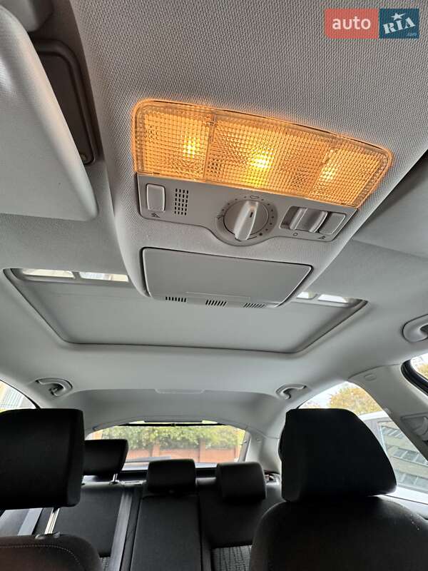 Лифтбек Skoda Octavia 2009 в Одессе