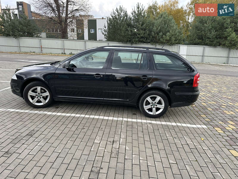 Универсал Skoda Octavia 2011 в Луцке фото 10 Универсал Skoda Octavia 2011 в Луцке