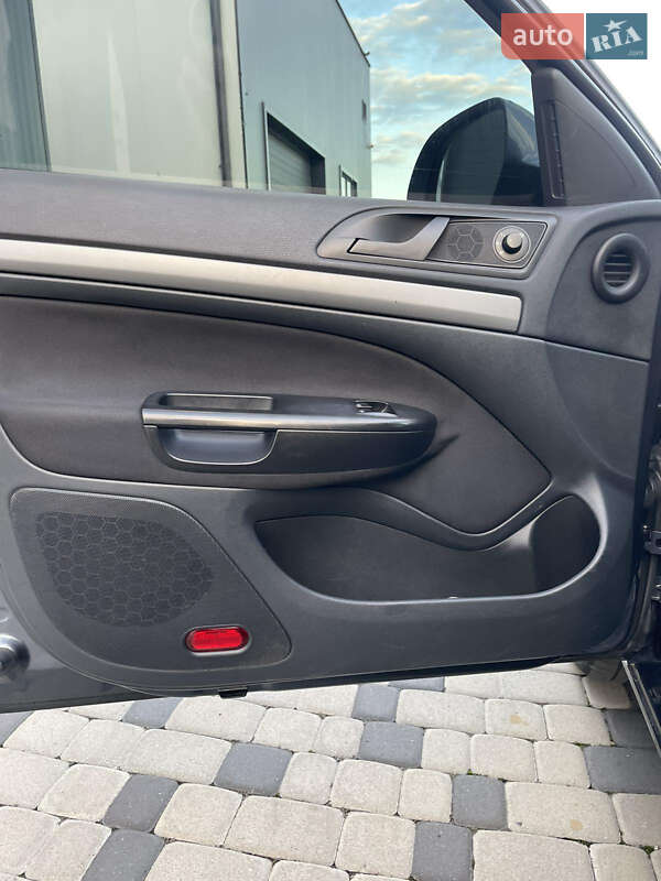 Лифтбек Skoda Octavia 2009 в Мукачево