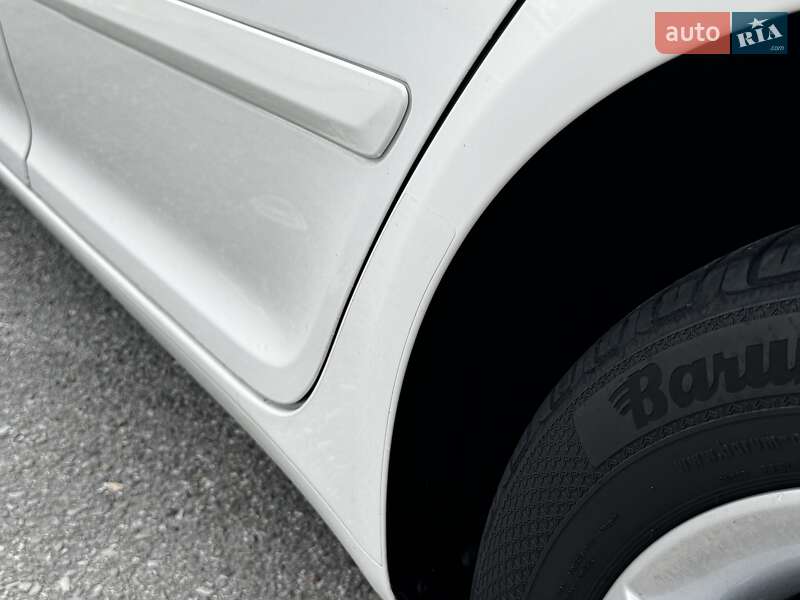 Лифтбек Skoda Octavia 2011 в Самборе