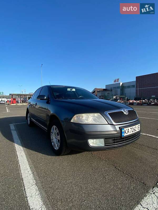 Лифтбек Skoda Octavia 2009 в Киеве