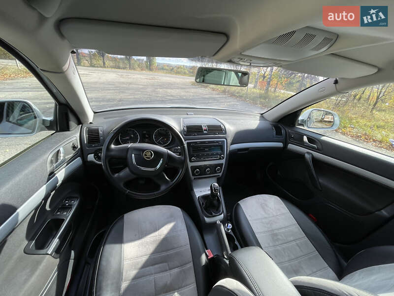 Универсал Skoda Octavia 2012 в Кельменцах фото 20 Универсал Skoda Octavia 2012 в Кельменцах