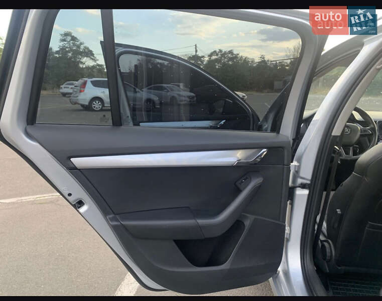 Універсал Skoda Octavia 2014 в Одесі