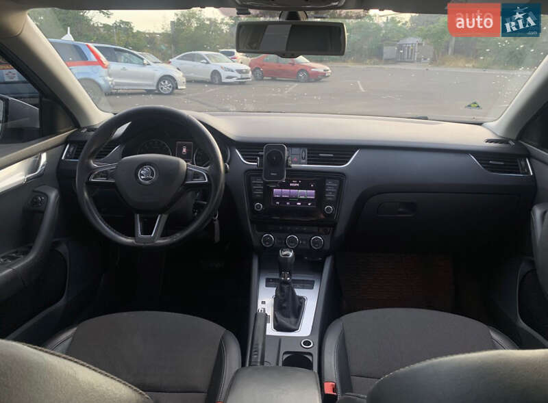 Універсал Skoda Octavia 2014 в Одесі