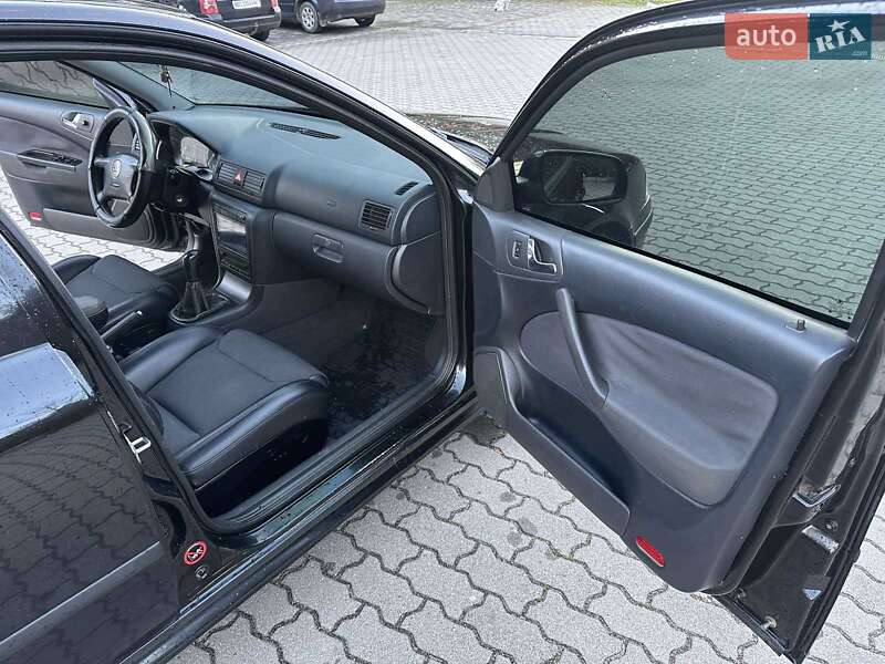 Лифтбек Skoda Octavia 2003 в Львове