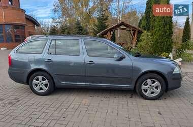 Універсал Skoda Octavia 2006 в  фото 32 Універсал Skoda Octavia 2006 в