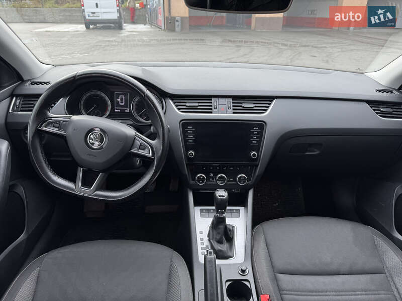 Универсал Skoda Octavia 2018 в Буче