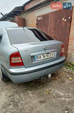 Лифтбек Skoda Octavia 2003 в Кропивницком