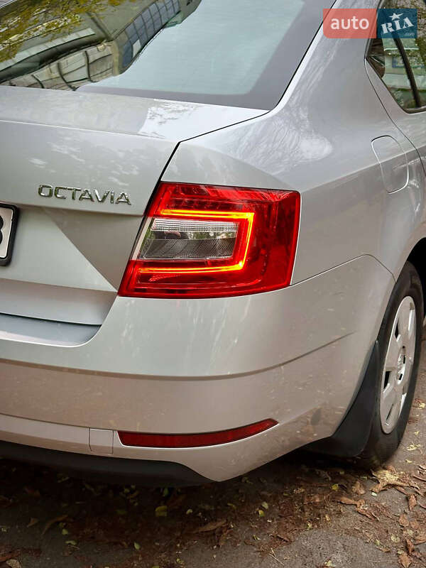 Лифтбек Skoda Octavia 2018 в Киеве