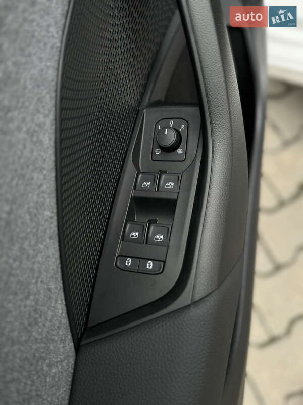 Ліфтбек Skoda Octavia 2024 в Одесі