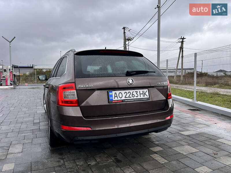 Универсал Skoda Octavia 2015 в Хусте
