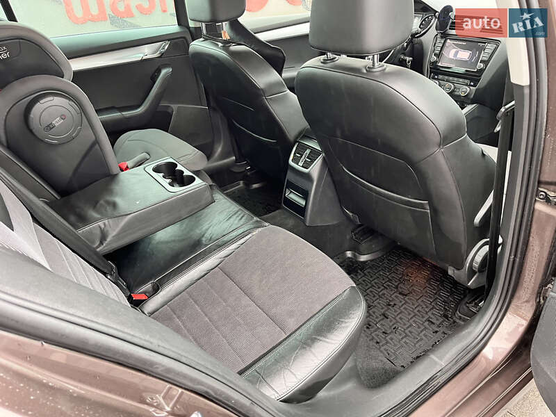 Универсал Skoda Octavia 2015 в Хусте