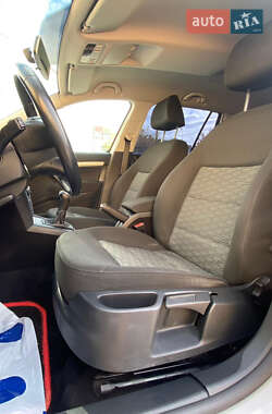 Универсал Skoda Octavia 2012 в 