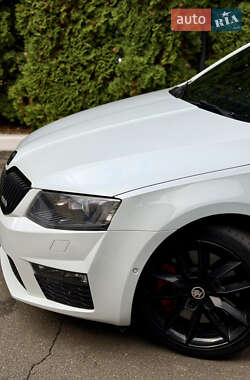 Універсал Skoda Octavia 2015 в  фото 7 Універсал Skoda Octavia 2015 в