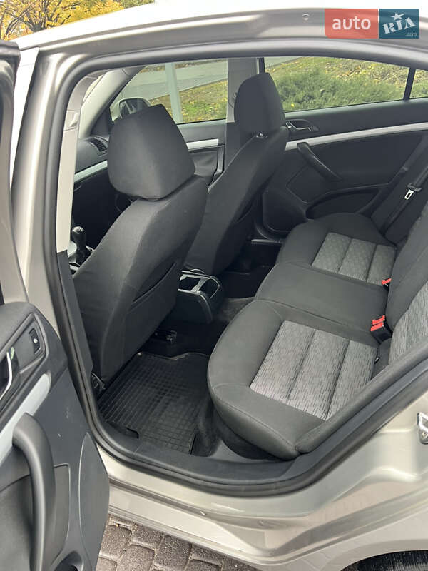 Лифтбек Skoda Octavia 2009 в Днепре фото 12 Лифтбек Skoda Octavia 2009 в Днепре