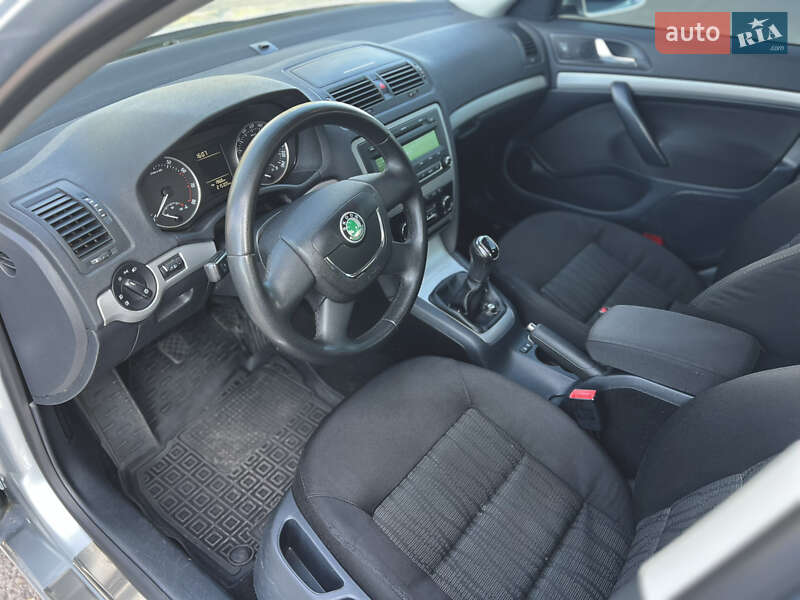 Лифтбек Skoda Octavia 2011 в Днепре