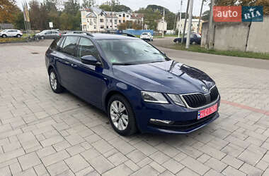 Универсал Skoda Octavia 2017 в Стрые
