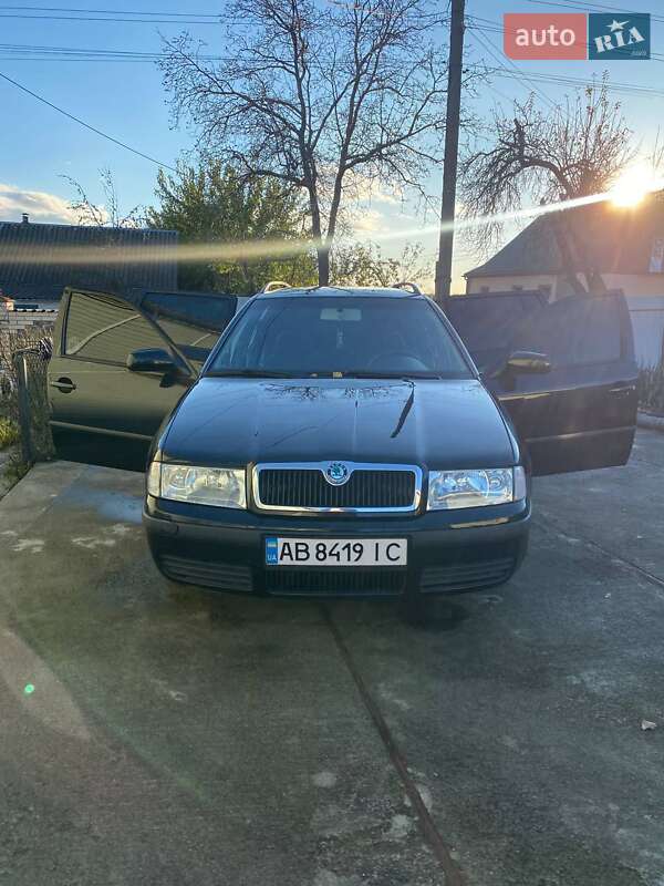 Универсал Skoda Octavia 2005 в Погребище