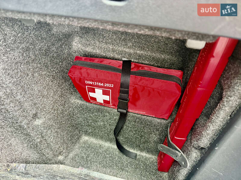 Универсал Skoda Octavia 2010 в Луцке