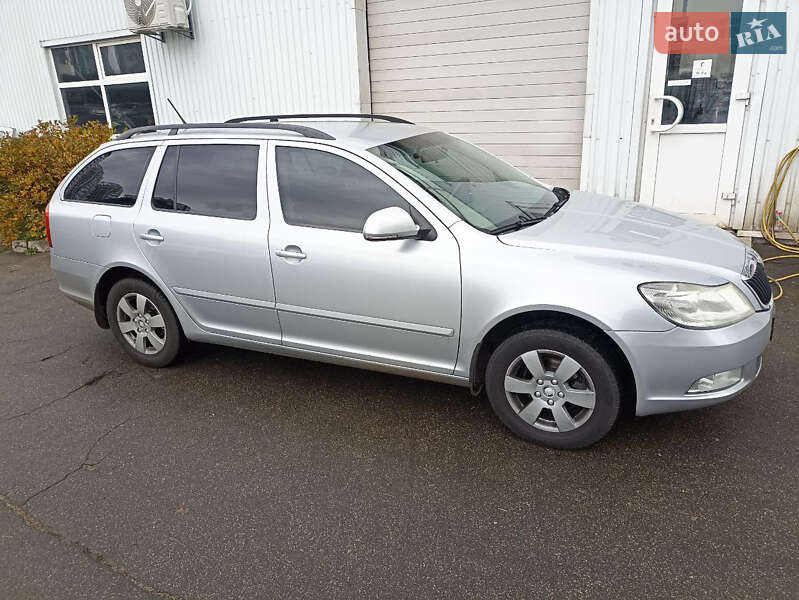 Универсал Skoda Octavia 2012 в Киеве