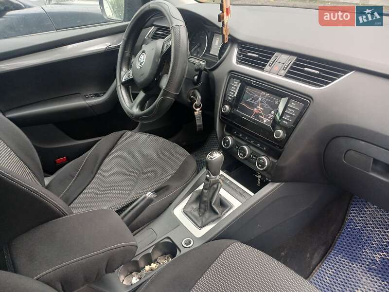 Универсал Skoda Octavia 2014 в Хмельницком