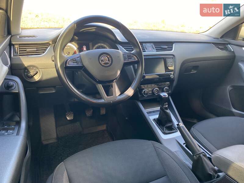 Універсал Skoda Octavia 2019 в Києві