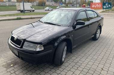 Лифтбек Skoda Octavia 2008 в Львове