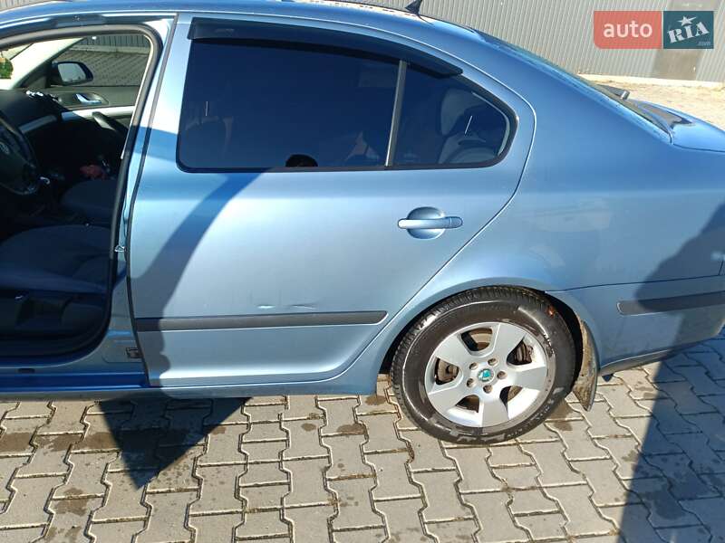 Ліфтбек Skoda Octavia 2008 в Сокалі