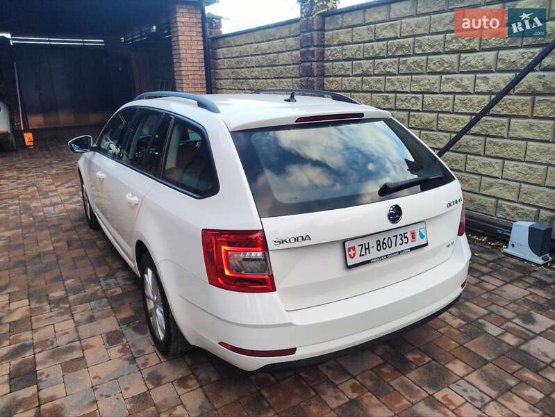 Универсал Skoda Octavia 2018 в Ровно