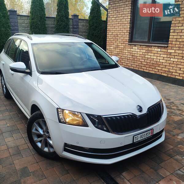 Универсал Skoda Octavia 2018 в Ровно
