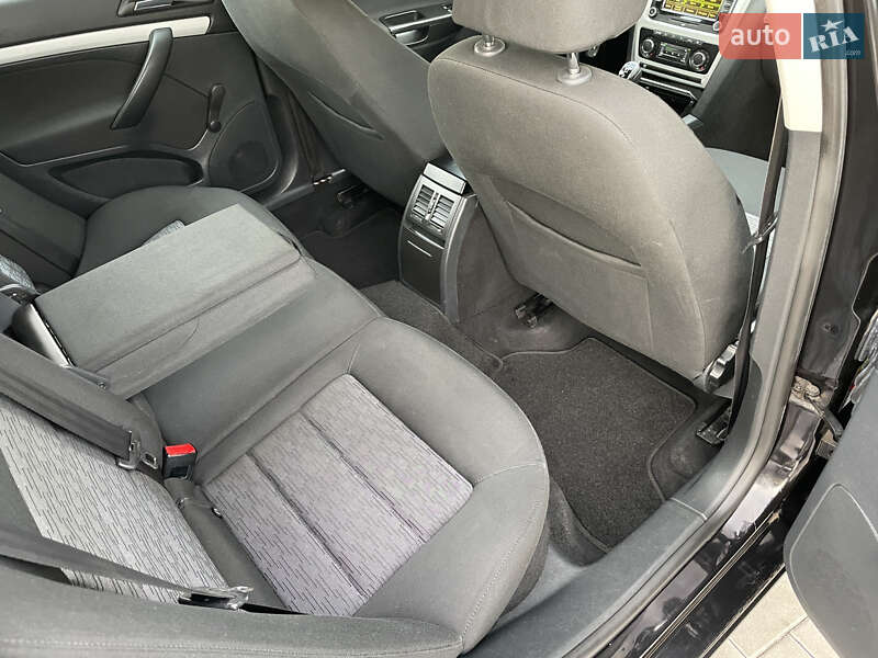 Универсал Skoda Octavia 2011 в Ровно фото 63 Универсал Skoda Octavia 2011 в Ровно